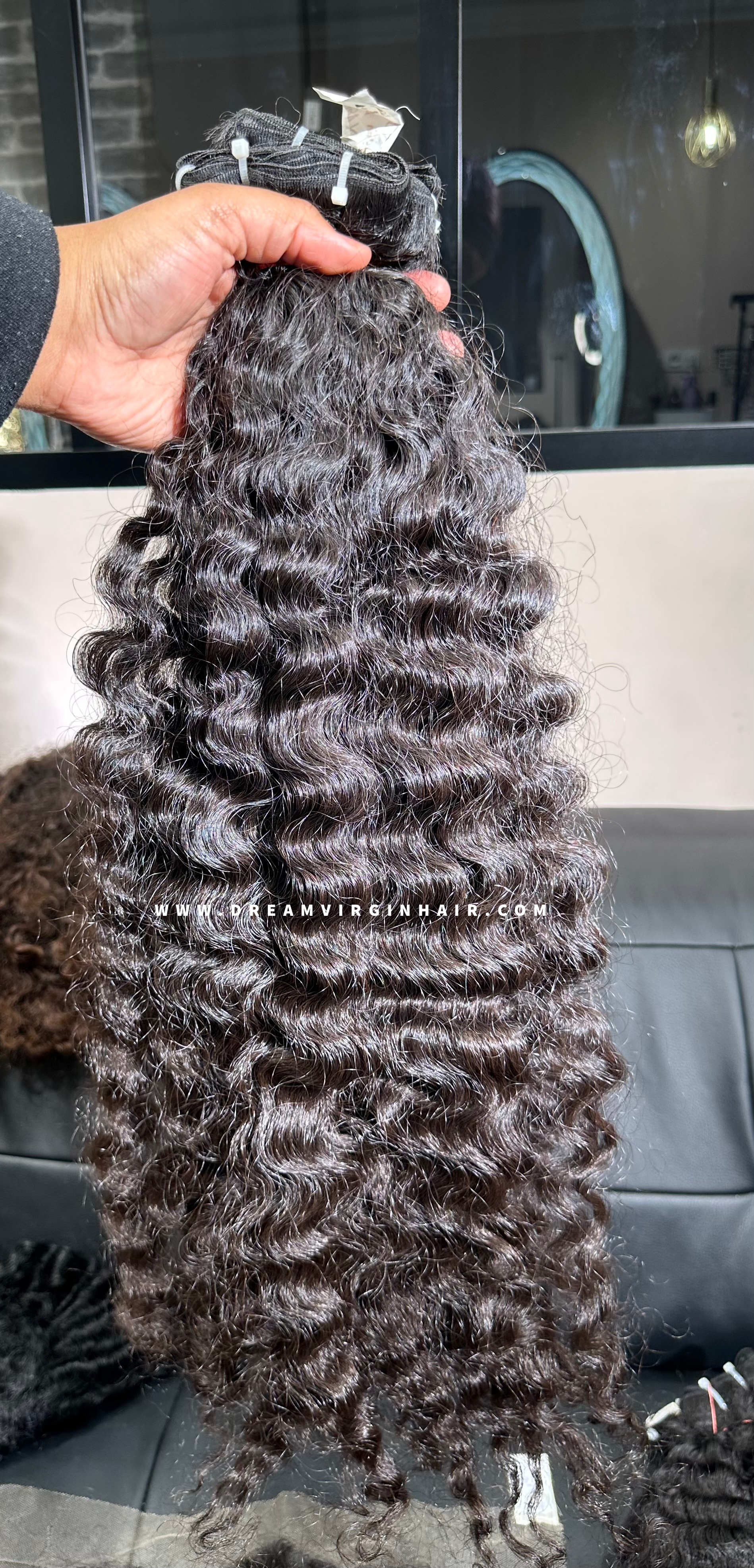 6B5201E7-8874-47FB-A46A-2C743CA37978